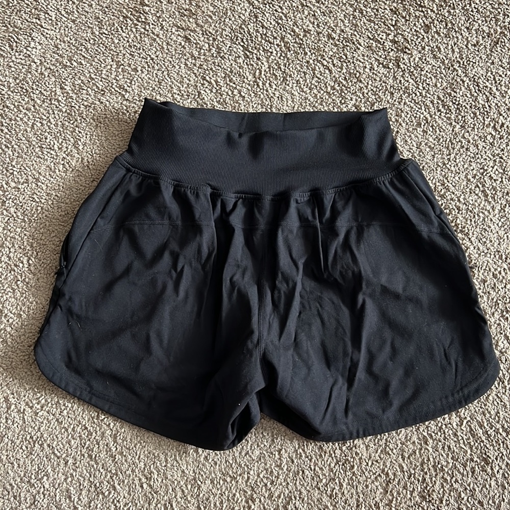 Balance Athletica trek short - Picture 2 of 2